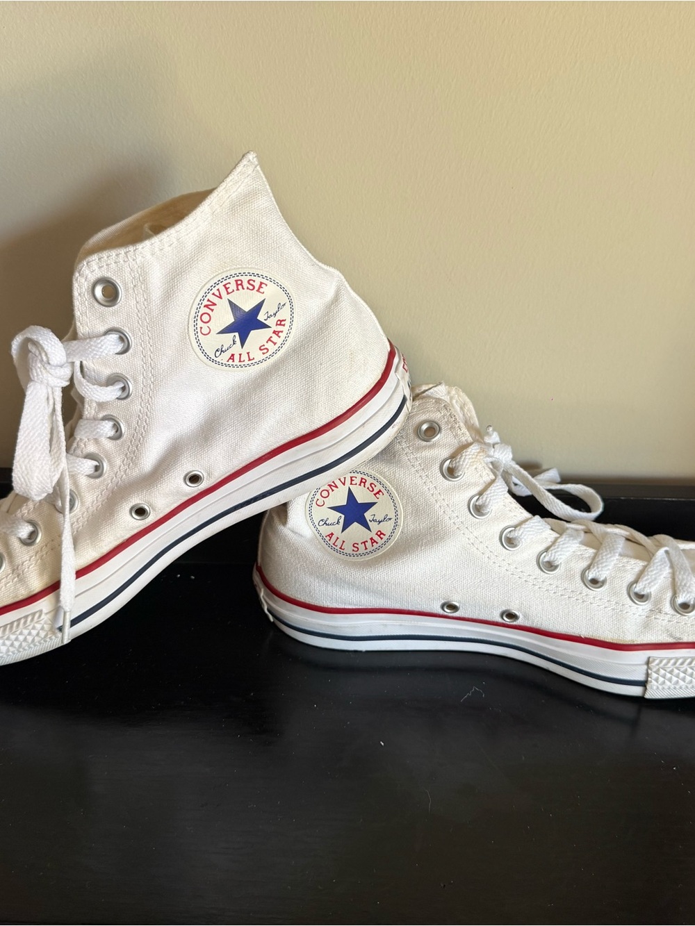 Converse Chuck Taylor All Star High Top Sneakers White Women’s Size 9 - Picture 2 of 6